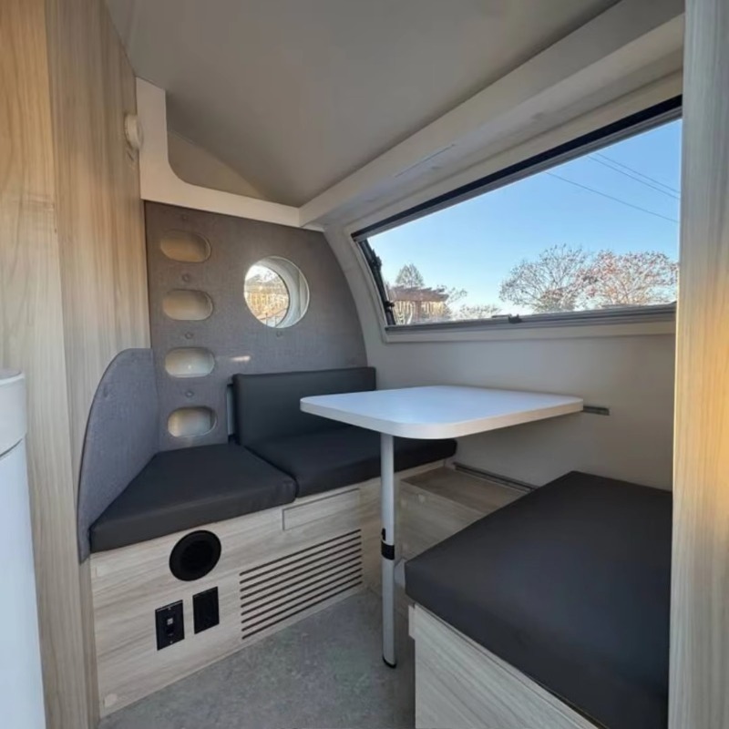 Custom Camper Van Travel Trail - Outdoor Adventure Vehicles ulasan dan harga